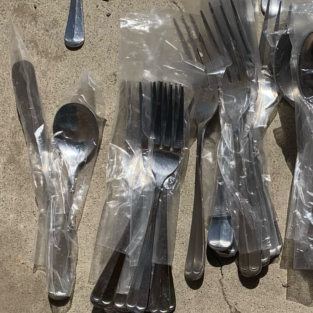 New vintage Rogers flatware - Picture 5 of 8
